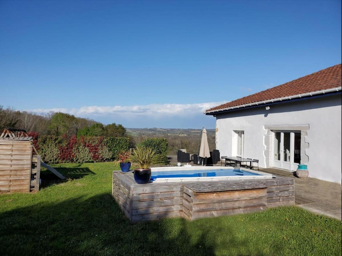 Family Home With Pool Saint-Lon-Les-Mines Exterior foto